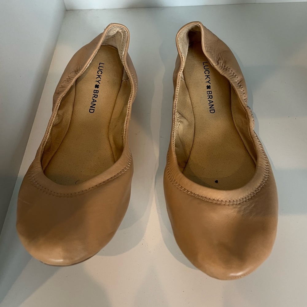 Lucky flats